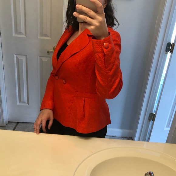 Beautiful women’s jacket - Picture 10 of 11